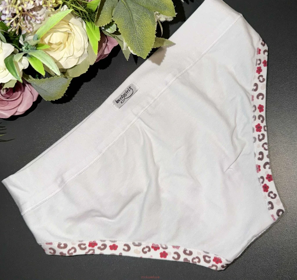 Dámské kalhotky Lovelygirl 6836D bianco/fiocco   2