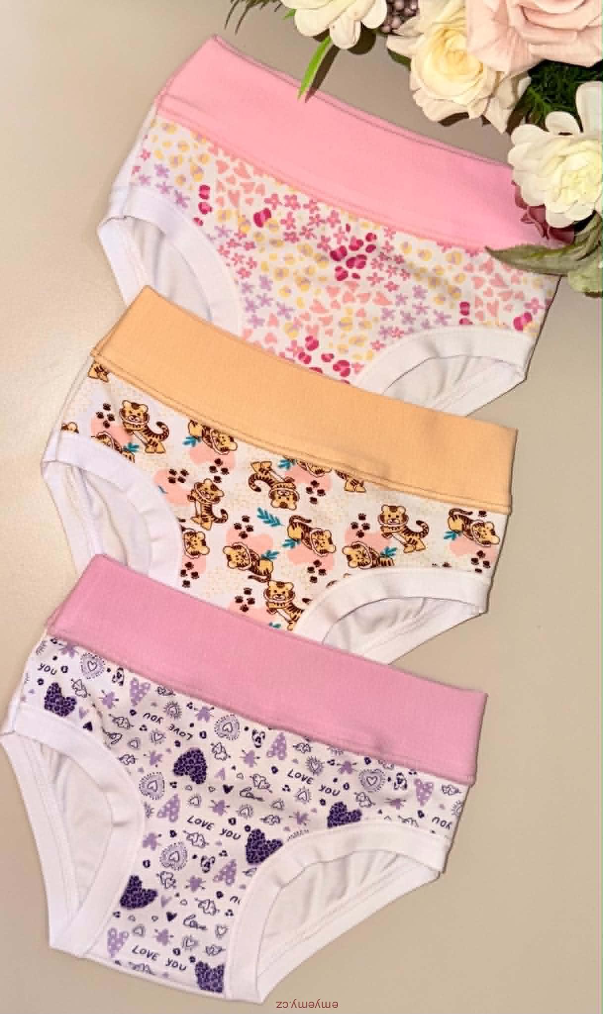 Dívčí kalhotky ALVADA B9812 bianco/old 7